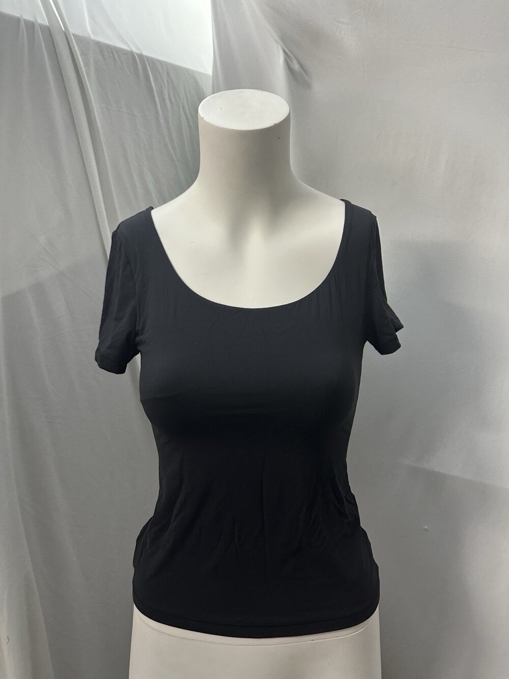 SUUKSESS Double Lined Fitted Basic T Round Neck Short Sleeve Y2K Crop Top Small